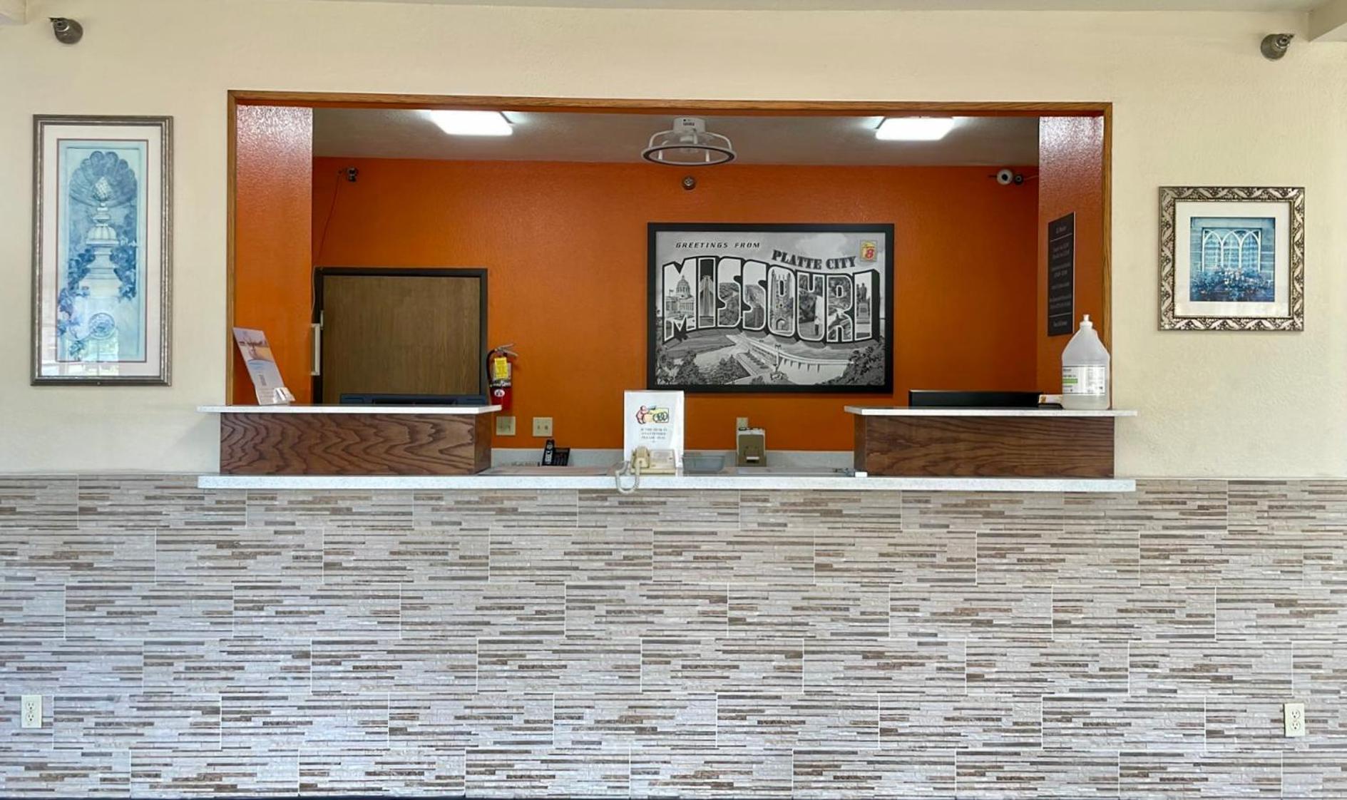 Super 8 By Wyndham Platte City Kansas City Area Εξωτερικό φωτογραφία