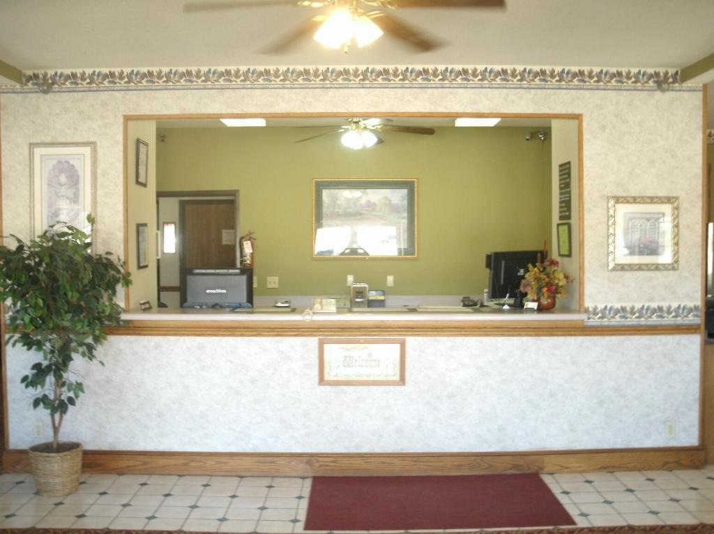 Super 8 By Wyndham Platte City Kansas City Area Εξωτερικό φωτογραφία