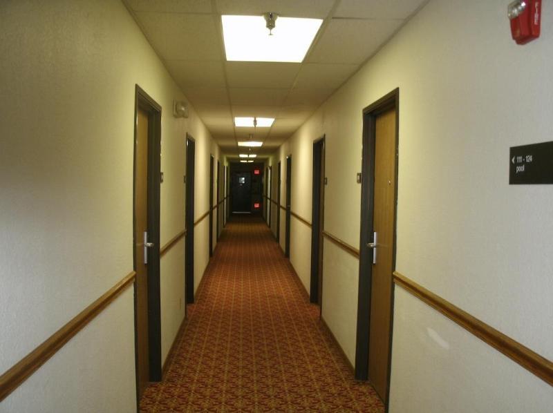 Super 8 By Wyndham Platte City Kansas City Area Εξωτερικό φωτογραφία